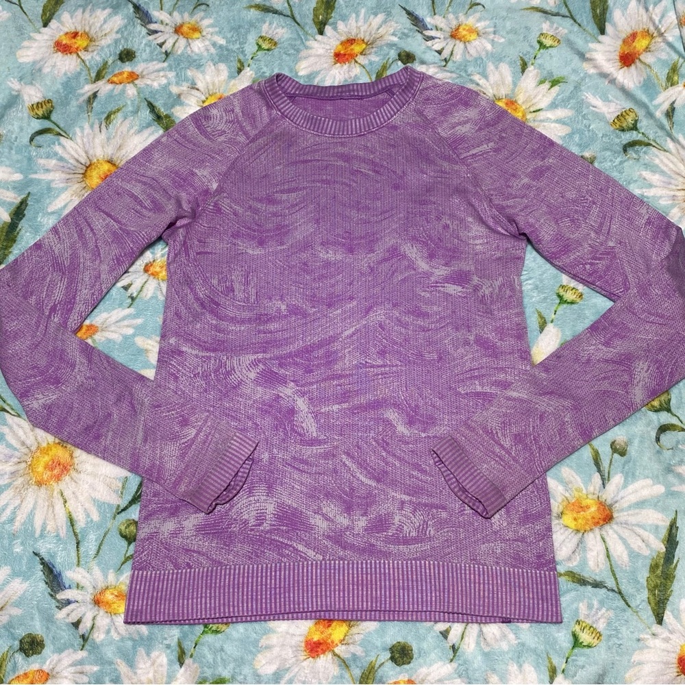 LULULEMON womens long sleeve top size 6